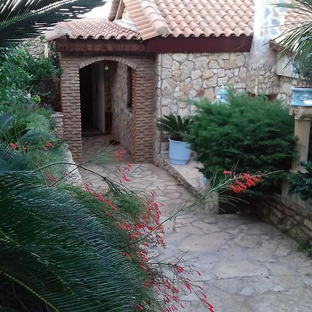 Mila La Villa Kastron  Экстерьер фото